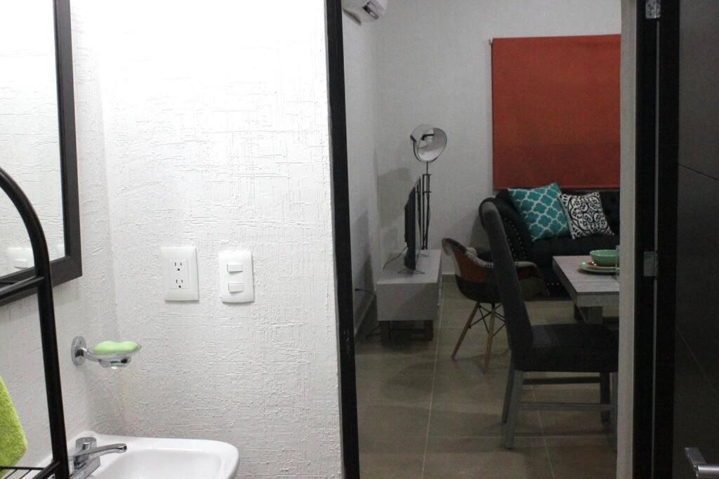 Depa De Playa C/Alberca Cerca De La 5A Avenida Appartement Playa del Carmen Buitenkant foto