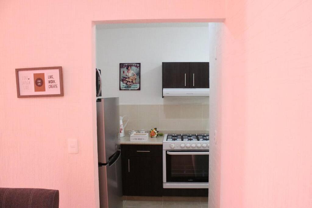 Depa De Playa C/Alberca Cerca De La 5A Avenida Appartement Playa del Carmen Buitenkant foto